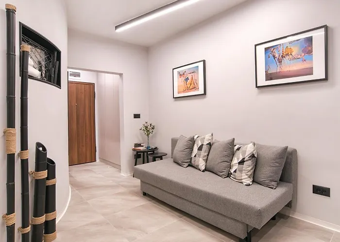 Supreme Next To Ndk *