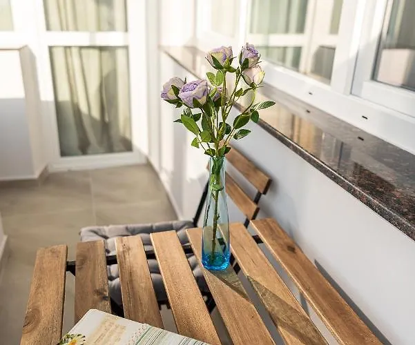 Supreme Next To Ndk アパート *