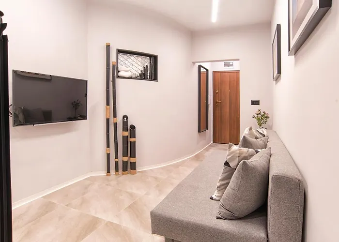 Supreme Next To Ndk アパート *