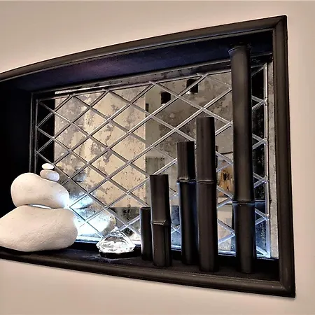 Supreme Next To Ndk * Sofia